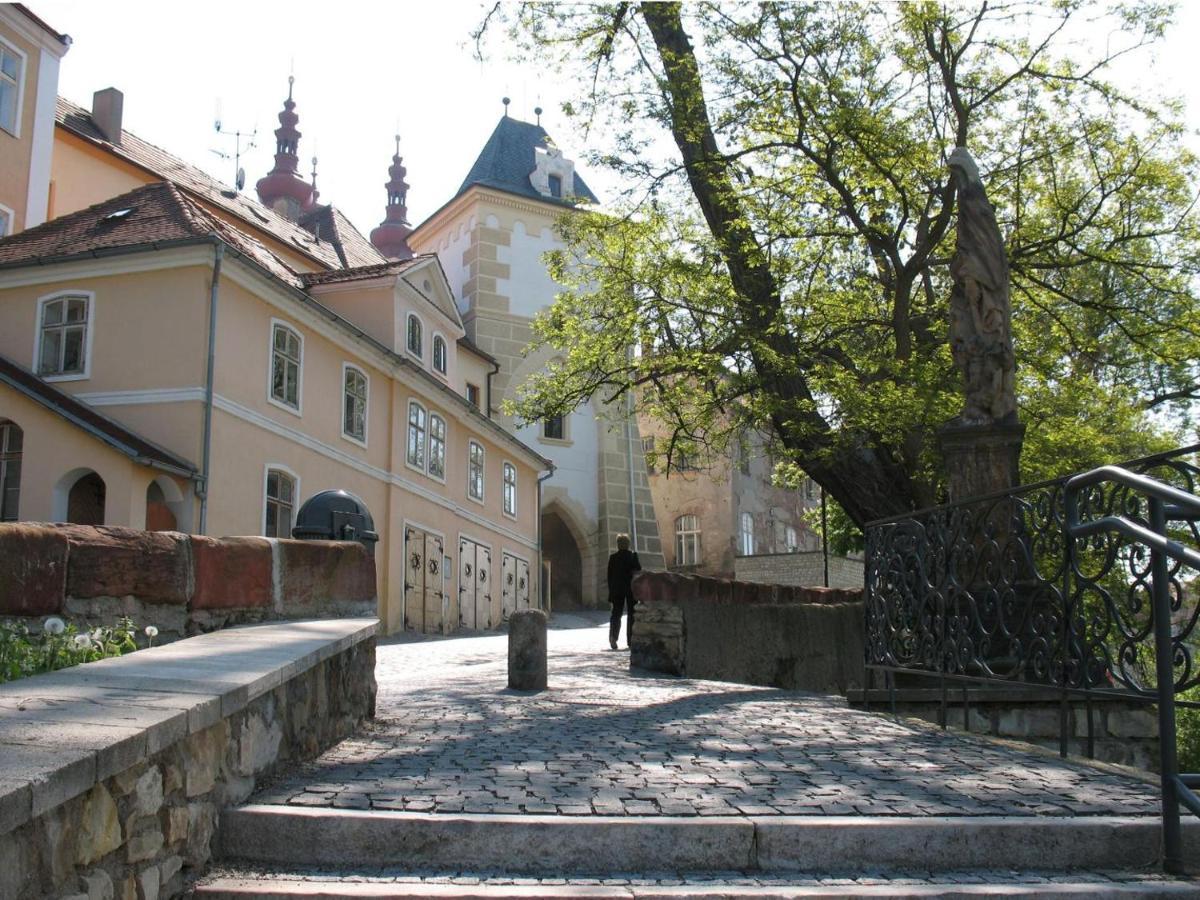 Apartmany Zatec Экстерьер фото